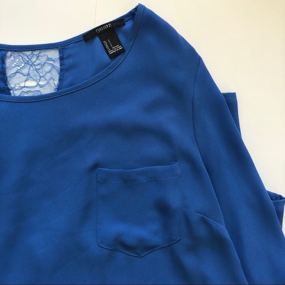 Light blue blouse - Picture 3 of 3